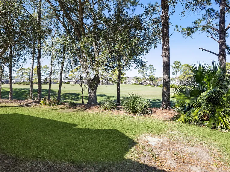 2472 Saint Augustine Blvd — Photo 20