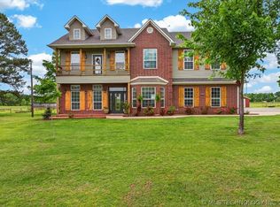 15562 State Highway 83, Howe, OK 74940