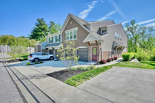 1218 Lemon Tree Ln #305 Photo 1