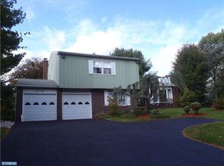 790 Davisville Rd, Warminster, PA 18974