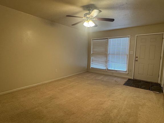 3rd image of 4312 NW Santa Fe Ave