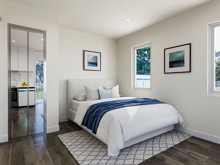 1408 W Jefferson Blvd — Photo 8