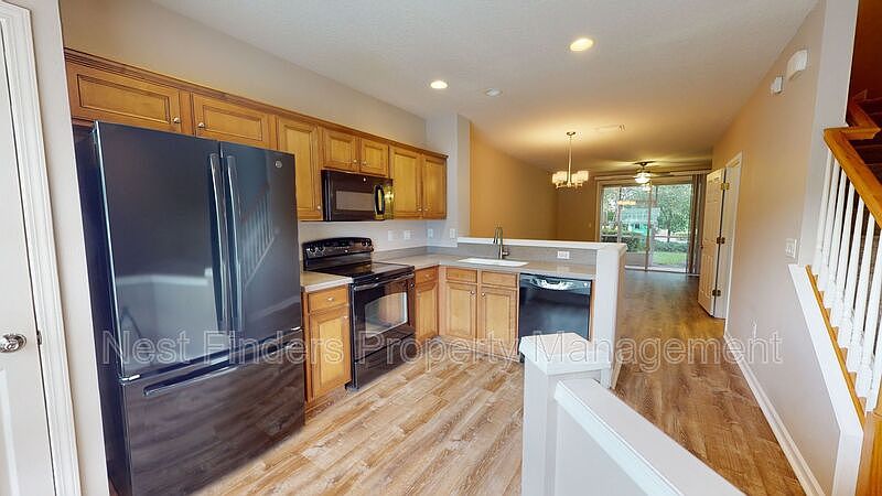 1st image of 8121 Summer Gate Ct