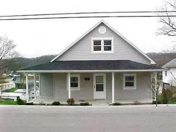 320 E 7th St, Manchester, OH 45144