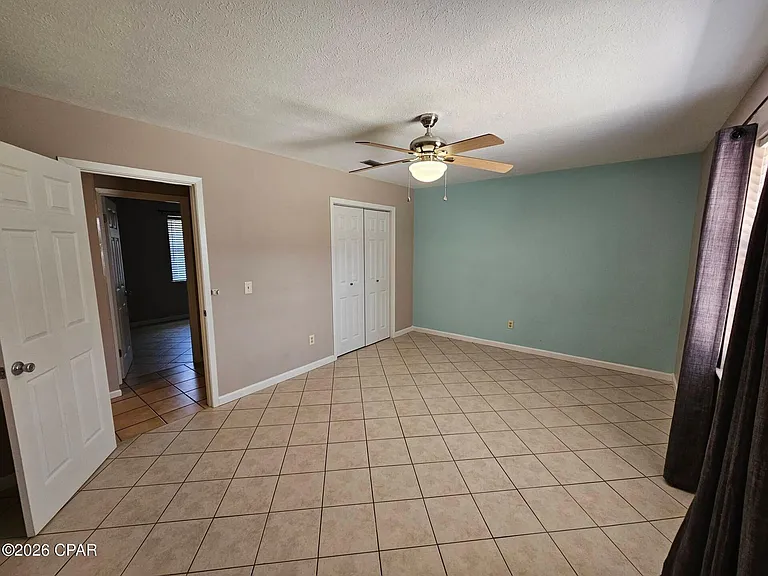 221 Viola Ave — Photo 15