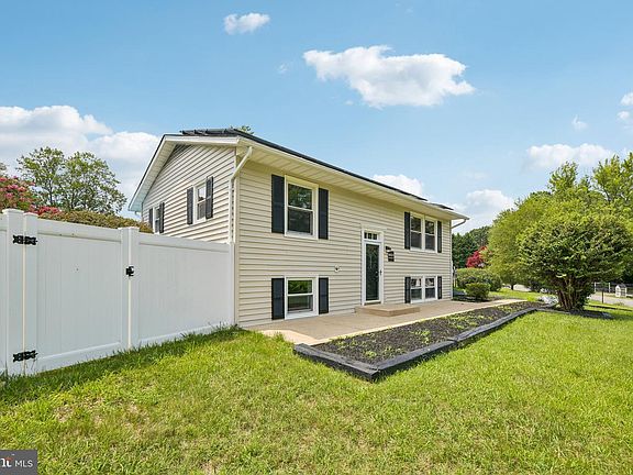 2nd image of 6023 Massaponax Dr