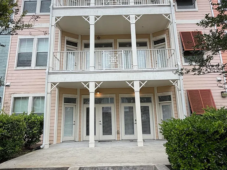 8700 Front Beach Rd #6104 — Photo 1