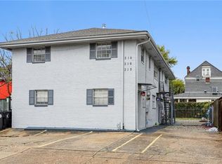 318 Arabella St, New Orleans, LA 70115