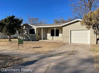 108 SW 9th St, Plainview, TX 79072