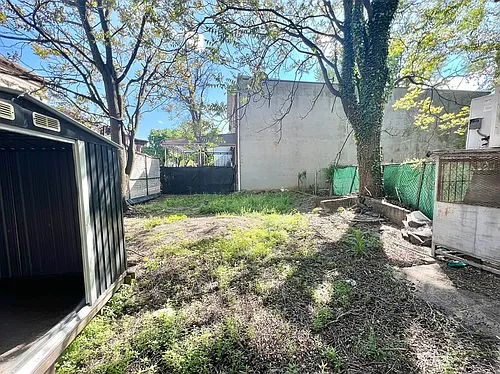 644 Wilson Ave #1 Photo 1