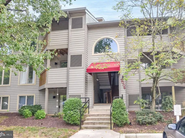 2004 Quay Village Ct APT T1, Annapolis, MD 21403