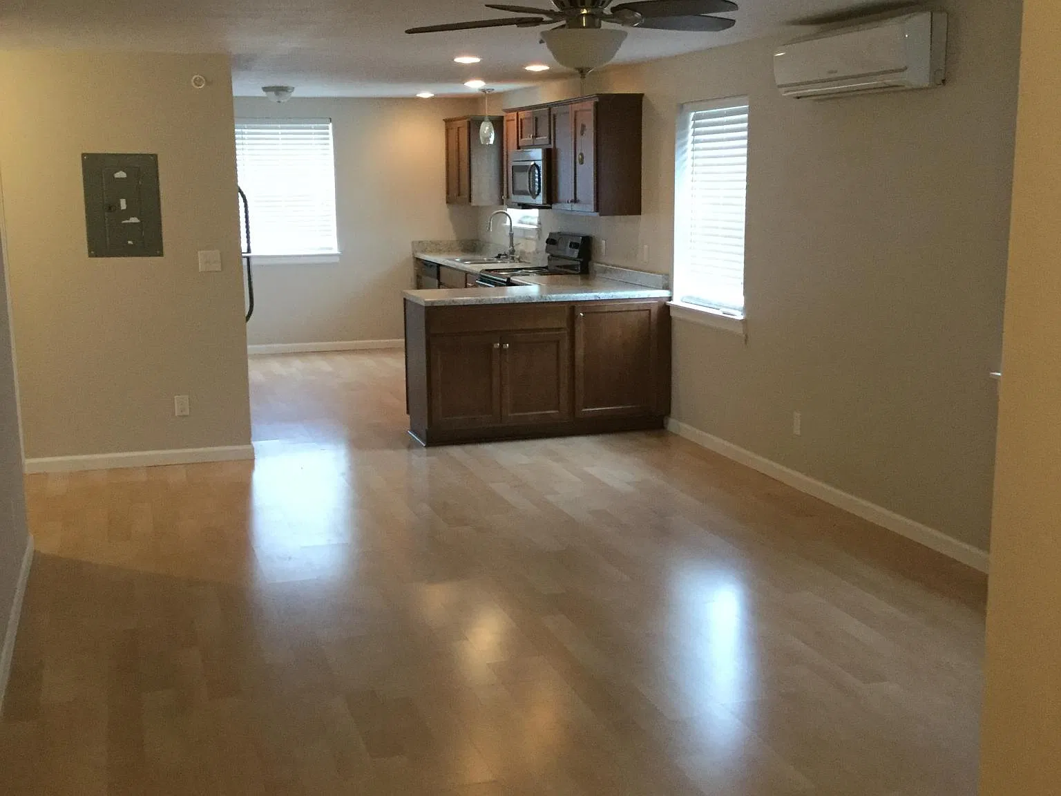 1 bed, 800 sqft, $800 — Photo 4