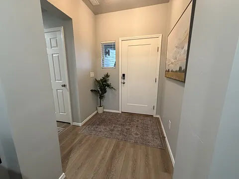 1910 SW Cooper Ave — Photo 14