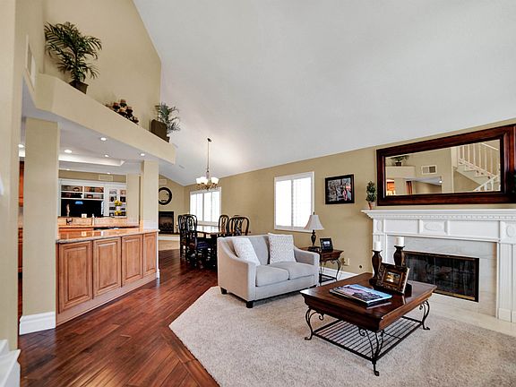 3rd image of 27621 Blackfoot Ct