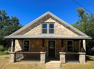 404 W 2nd St, Dixon, MO 65459