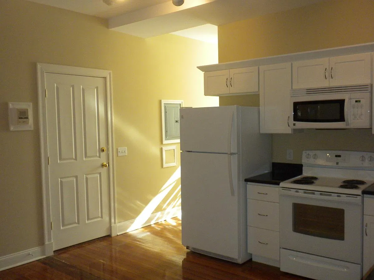 3 bed, $3,750 — Photo 3