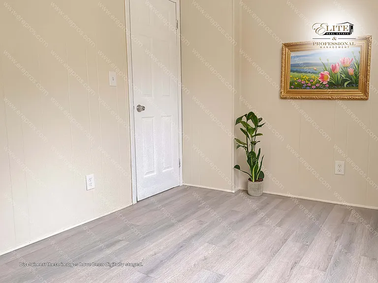 710 Huron St — Photo 19