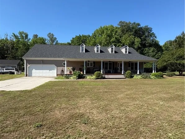 888 Beaverdam Rd, Waverly, VA 23881
