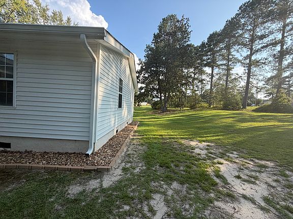 5th image of 130 Godwin Rd