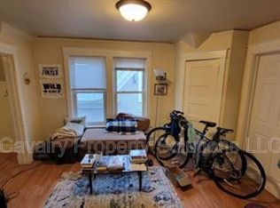 617 E 8th St #2, Duluth, MN 55805