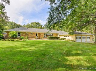 2S410 Oaklawn Dr, Glen Ellyn, IL 60137