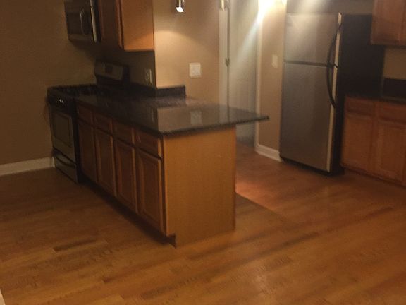 2nd image of 16W571 Mockingbird Ln #1