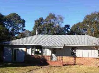 22191 Kendrick Ln, Robertsdale, AL 36567