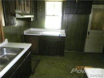 5th image of 7094 Lillian Ave