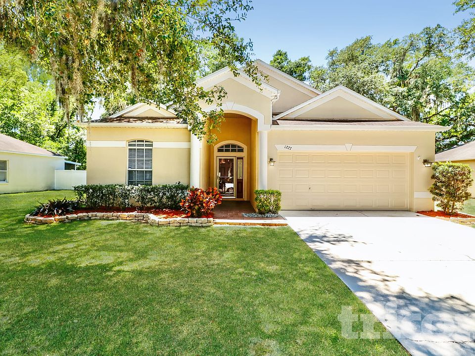 1st image of 1227 Gordon Oaks Dr