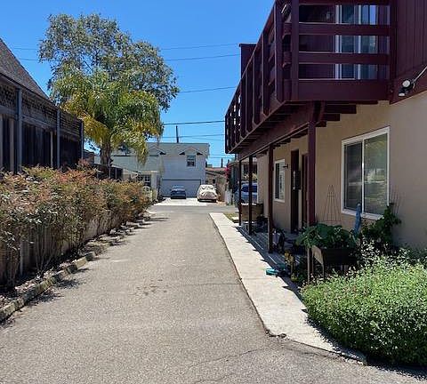 2nd image of 4726 Dorrance Way #4