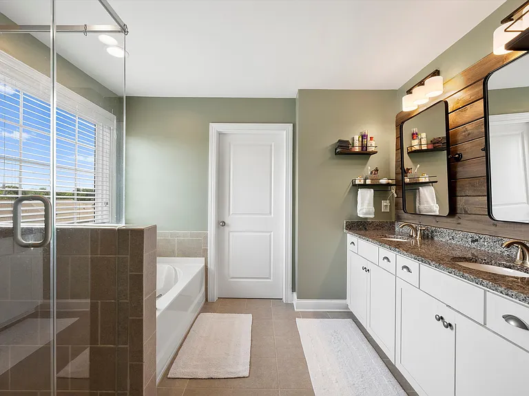 130 Carolina Ash Ln — Photo 34