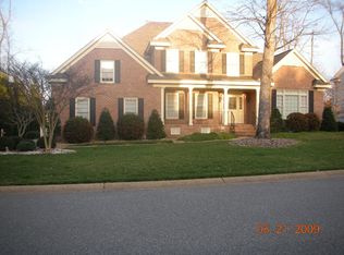 202 Lakewood Dr, Williamsburg, VA 23185