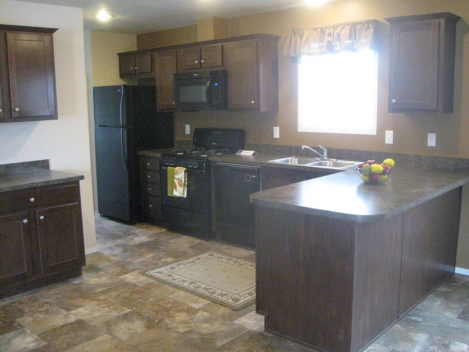 Gourmet Kitchen
