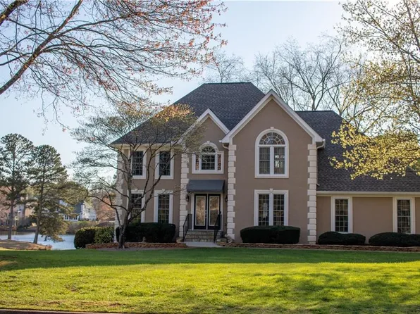 12010 Wexford Club Dr, Roswell, GA 30075