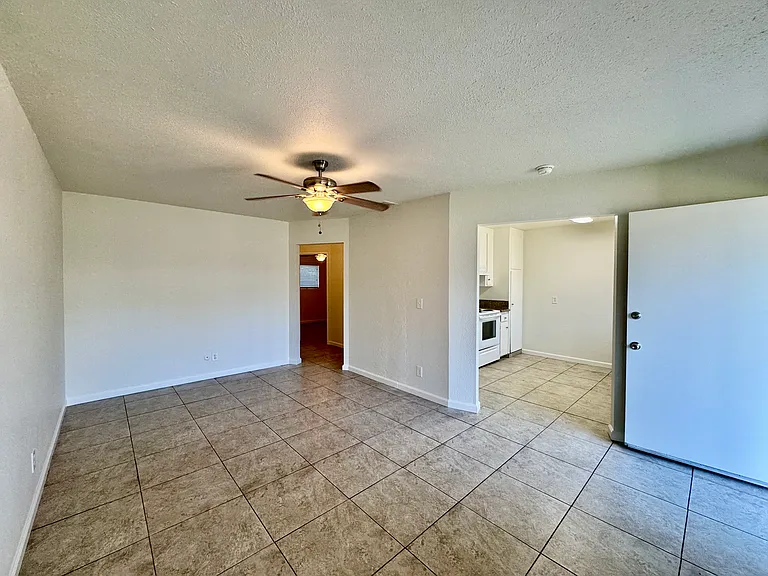 365 N Argyle Ave #103 — Photo 2