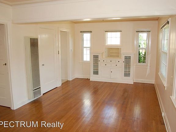 4th image of 220 E Sola St APT 10