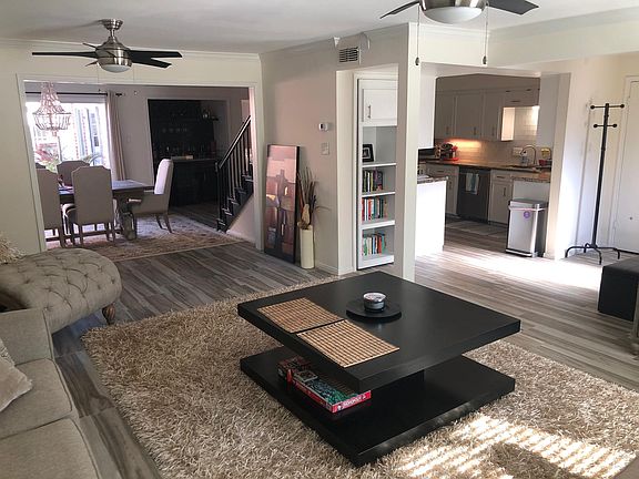 2nd image of 18207 Vinland Dr