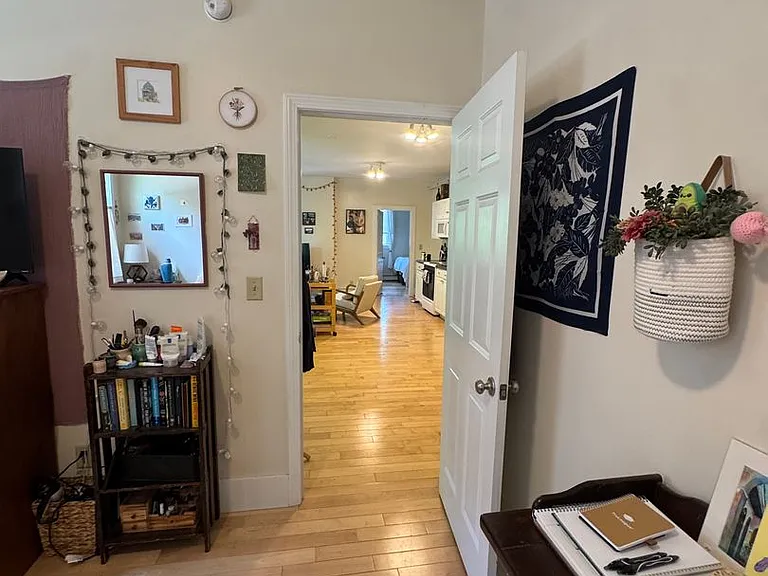 91 State St — Photo 32