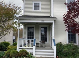 1707 Honeysuckle Dr, Blacksburg, VA 24060