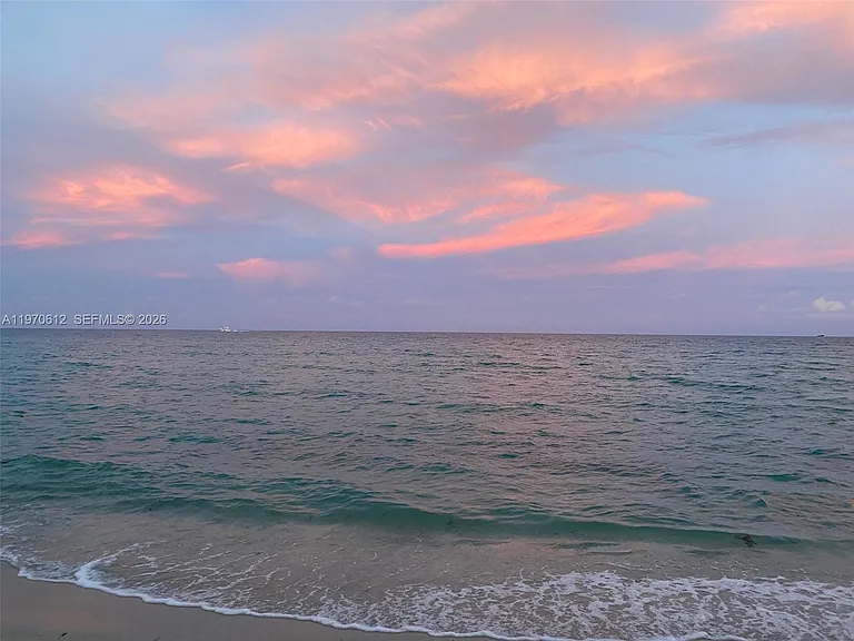 2301 Collins Ave #338 — Photo 32