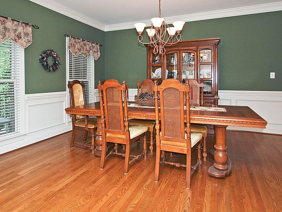 5th image of 6098 Brush Arbor Ct