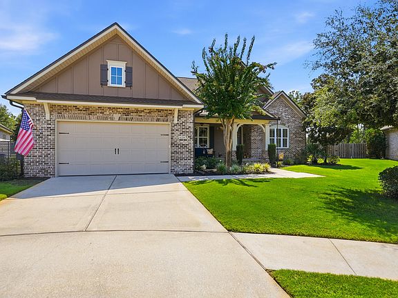 3rd image of 628 Meadow Lake Dr