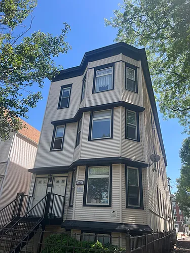 3435 W McLean Ave #3F Photo 1