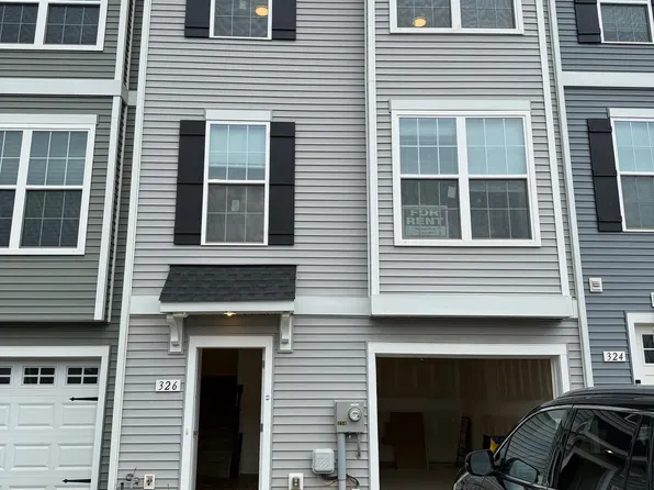 326 Avon Dr, Red Lion, PA 17356
