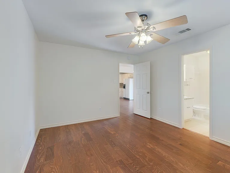 1802 Rawhide Dr #B — Photo 8