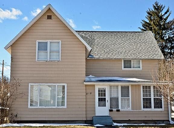 2nd image of 818 S Pine St