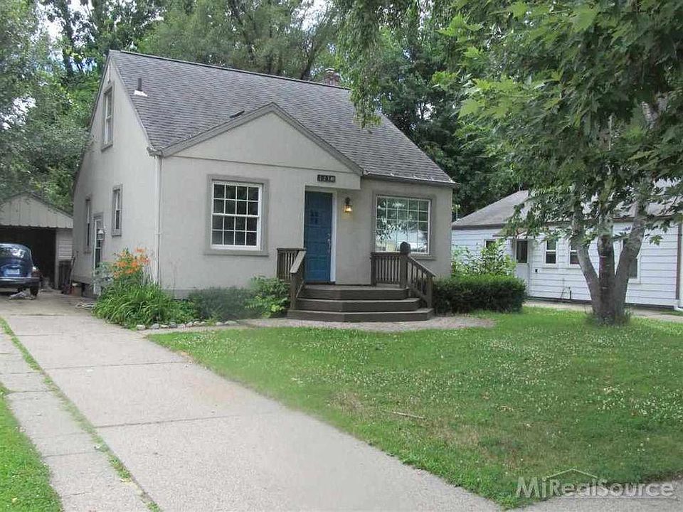 1st image of 123 Canfield Dr