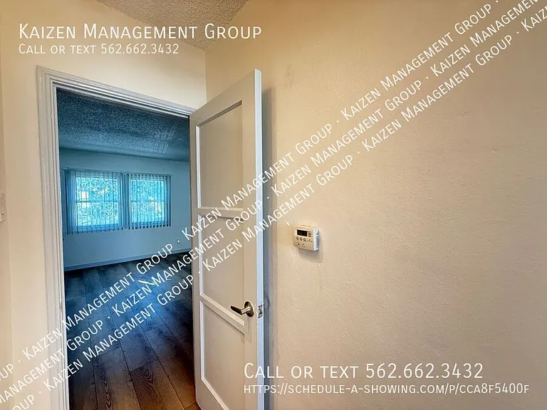 600-602 S Fir Ave #6 — Photo 2