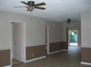 201 NE 26th St, Boca Raton, FL 33431