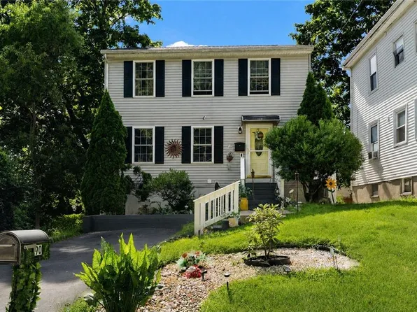 90 Rowley St, Providence, RI 02909